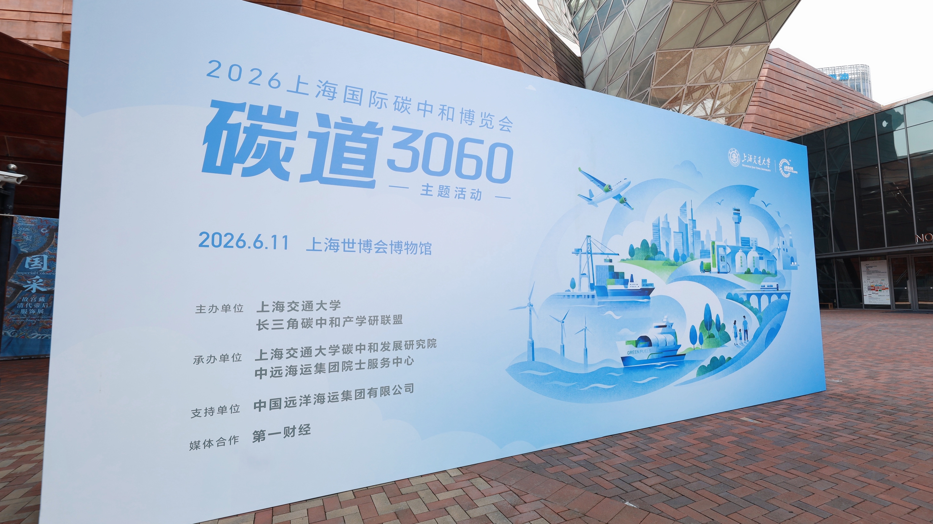 电竞鼠标502新色上市，电竞玩家福利升级